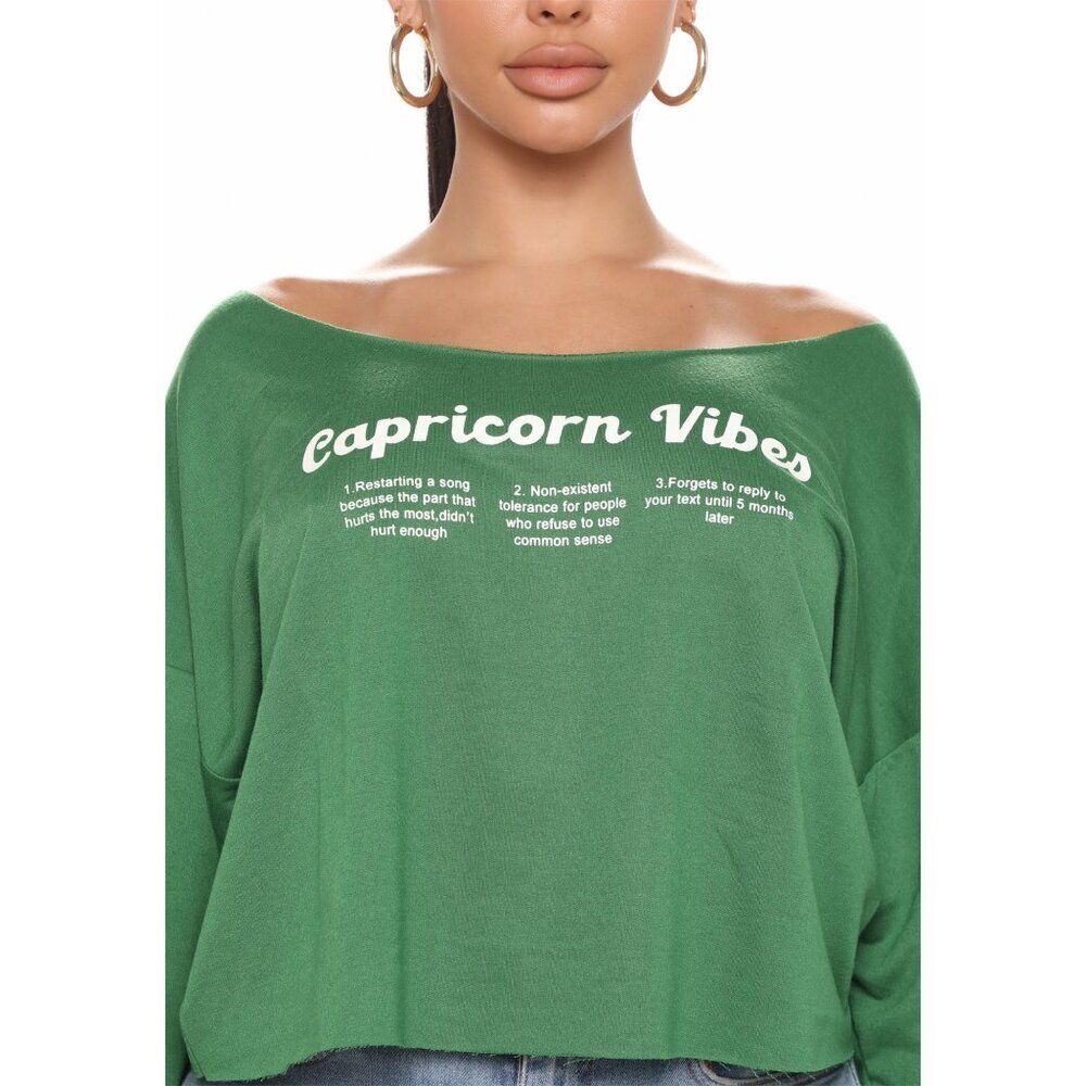Fashion Nova Capricorn Vibes Off Shoulder Top Hunter Green Graphic Sz XS NWT - Picture 2 of 8